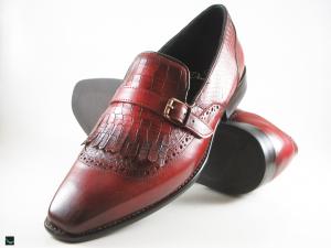 Patina finished burgundy loafers with single monk