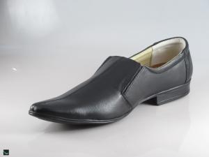Men's black slip-on loafers