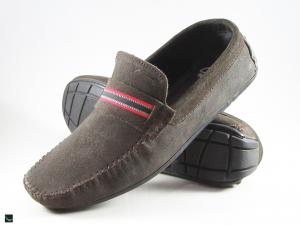 Tricolor Webbing in saddle Men's suede shoe in brown