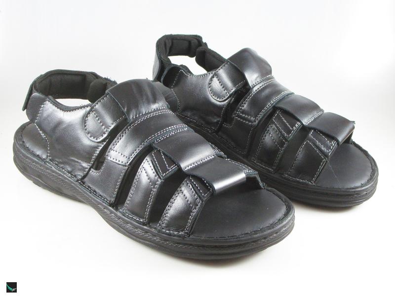 Black comfortable  slippers  in leathers