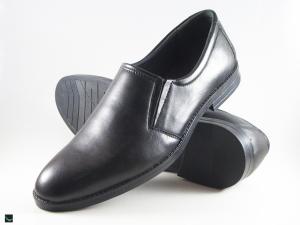 Plain black leather office cut shoes for men