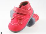 Bicolor Velcro strap design for kids in red - 3