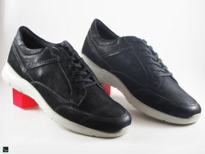 Men's casual attractive sports leather shoes