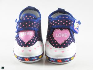 Dotted combo of blue and pink shoes with stylish design