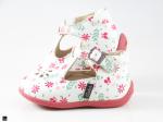 Floral printed kids shoe in white - 5