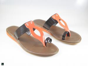 Flat slippers for ladies in brown