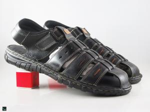 Black windowed leather sandals for daily use