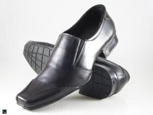 Daily wear office black cut shoes