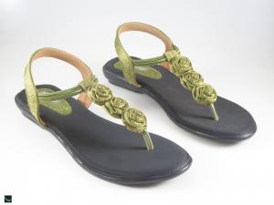 Floral design flats in green for ladies