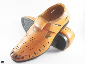 Punches sandal type Slip-on in Tan