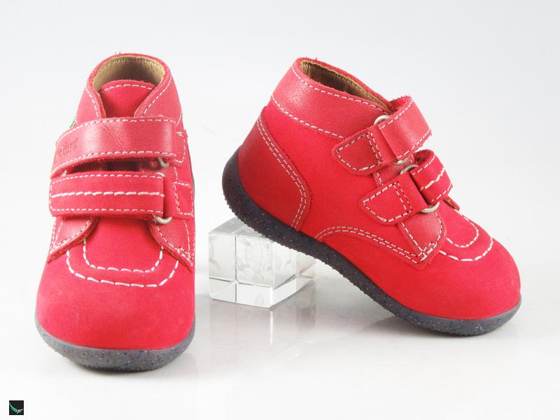 Bicolor Velcro strap design for kids in red