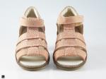 Printed shoes for kids in light pink - 6